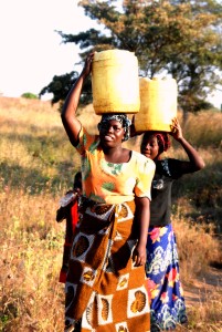 Women drawing water Kukaya